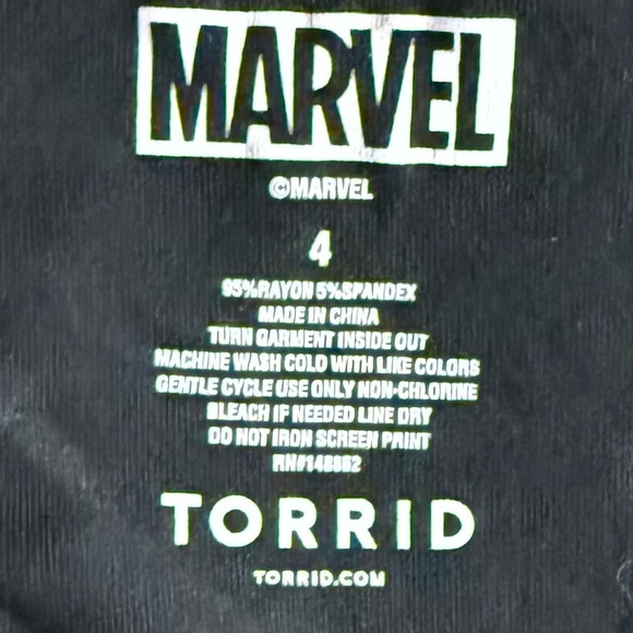 Torrid Marvel Black Groot Lattice T-shirt - Picture 4 of 4